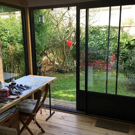 Tres Jolie Maison D'artiste,jardin,proche * La Rochelle (Charente-Maritime)